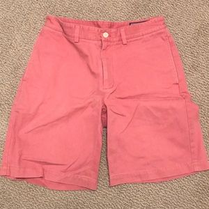 Vineyard vines Men’s club shorts size 30
